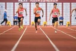 AYX SPORTS-包含田径夜战：姑苏飞鹰队翻盘姑苏犀牛队，临门一脚致胜关键战拿下信心的词条