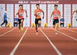 包含田径夜战：姑苏飞鹰队翻盘姑苏犀牛队，临门一脚致胜关键战拿下信心的词条